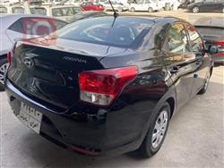 هيونداي رينا